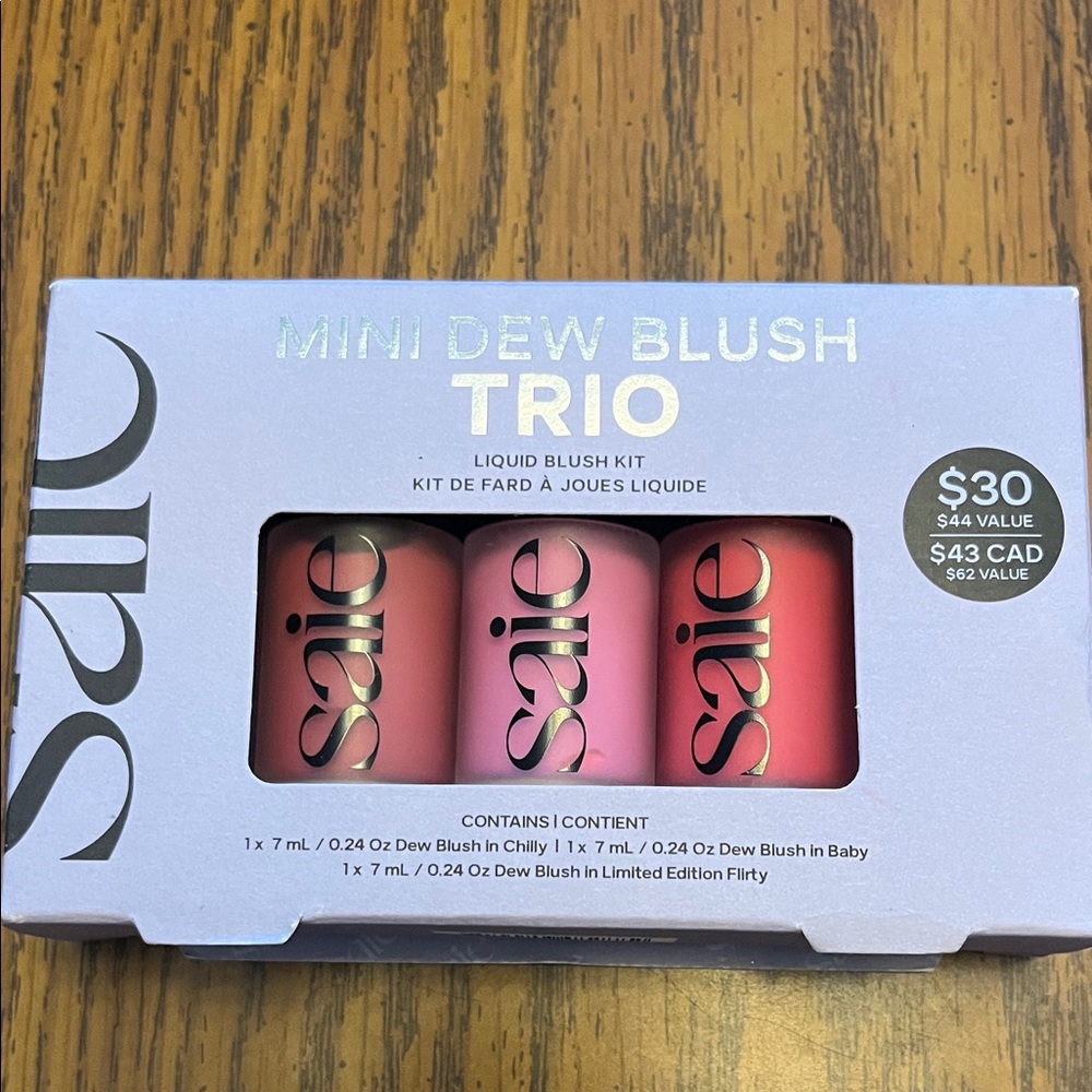 NIB ✅ Saie Mini Dew Blush Trio